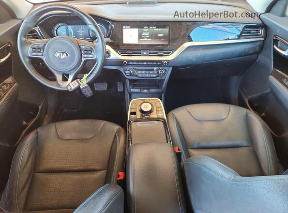 KNDCE3LG3L5064369 2020 KIA NIRO Угольный Вид панели приборов