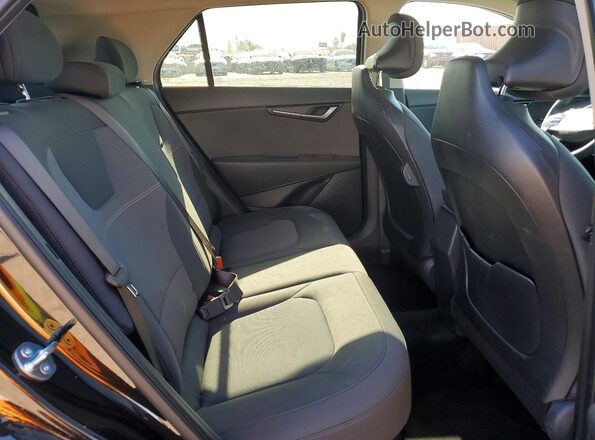 KNDCP3LE1T5330867 2026 KIA NIRO Black Rear interior view