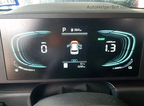 KNDCP3LE1T5346745 2026 KIA NIRO Серый Вид щитка приборов