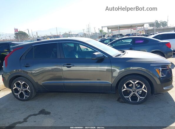 KNDCP3LE3T5327534 2026 KIA NIRO Серый Вид задней части салона