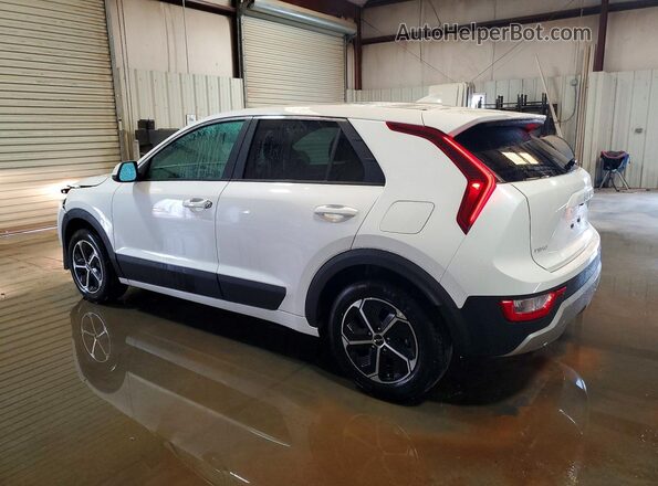 KNDCP3LE5T5347834 2026 KIA NIRO White Tył lewy