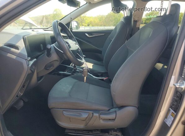 KNDCP3LE7P5082761 2023 KIA NIRO Серый Вид салона спереди