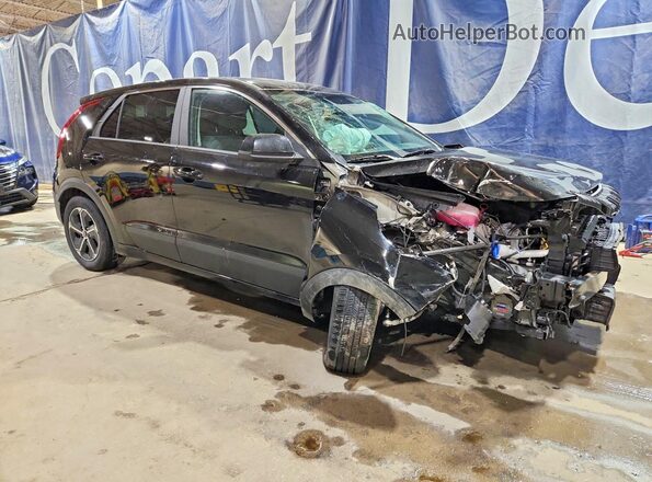 KNDCP3LE7T5319694 2026 KIA NIRO Черный Передняя правая четверть