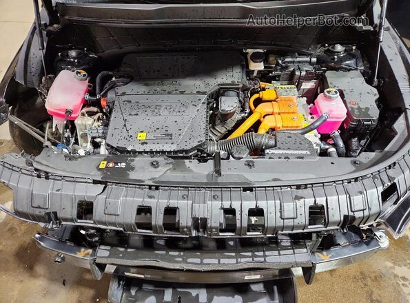 KNDCP3LE7T5319694 2026 KIA NIRO Черный Вид подкапотного пространства