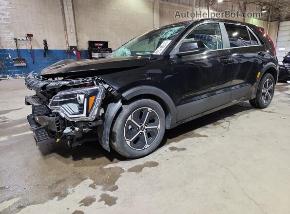 KNDCP3LE7T5319694 2026 KIA NIRO Черный 