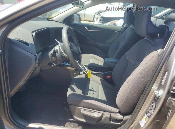KNDCP3LE9T5342183 2026 KIA NIRO Gray Vista interior delantera
