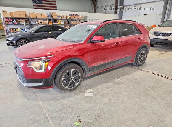 KNDCP3LEXP5085833 2023 KIA NIRO Красный Передняя левая четверть