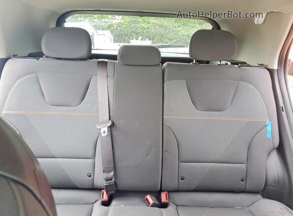 KNDCP3LEXT5324730 2026 KIA NIRO Белый Вид задних сидений