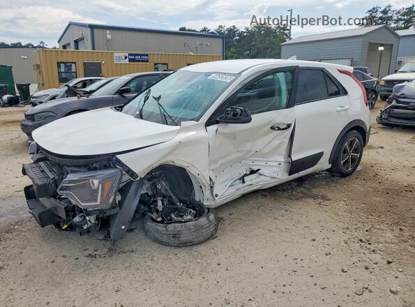 KNDCP3LEXT5324730 2026 KIA NIRO Белый Передняя левая четверть