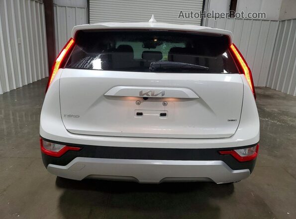 KNDCP3LEXT5340278 2026 KIA NIRO Белый Вид сзади