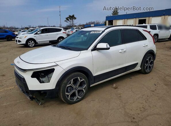 KNDCR3LE1P5101802 2023 KIA NIRO Белый Передняя левая четверть