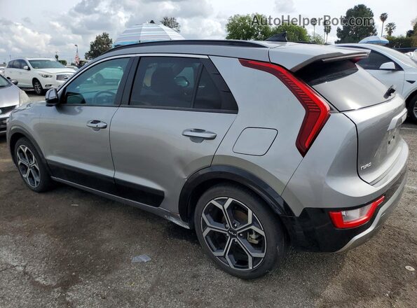 KNDCR3LE2P5030979 2023 KIA NIRO Серебряный Задняя левая четверть