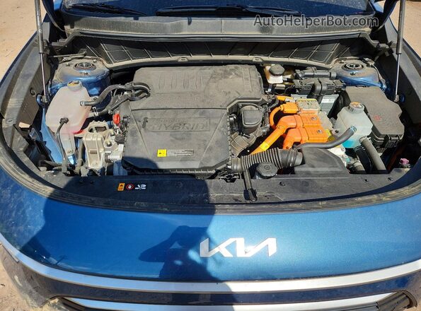 KNDCS3LF0P5054324 2023 KIA NIRO Синий Вид подкапотного пространства