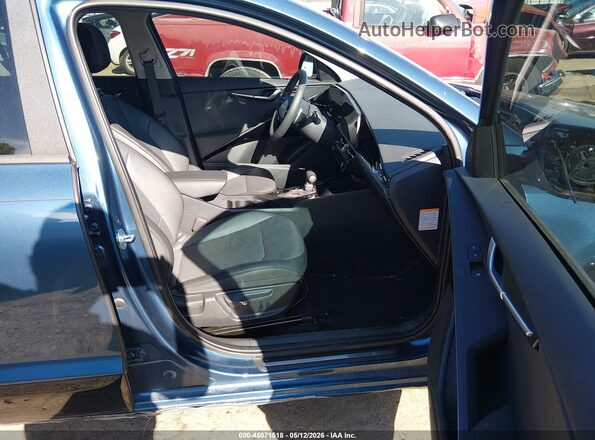 KNDCT3LE3S5298451 2025 KIA NIRO Синий Вид салона спереди