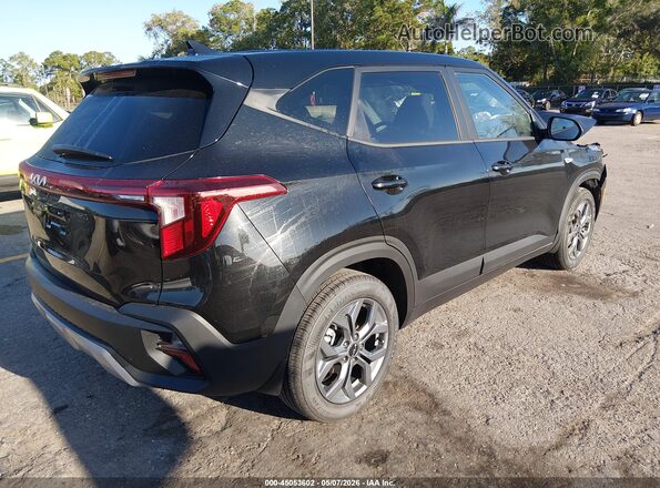 KNDEP2AA3T7942043 2026 KIA SELTOS Black Tył prawy