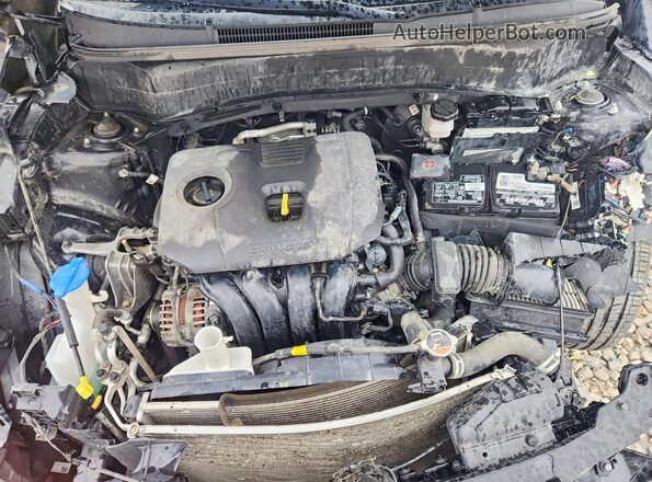 KNDEPCAA2M7111138 2021 KIA SELTOS Black Vista del compartimento del motor