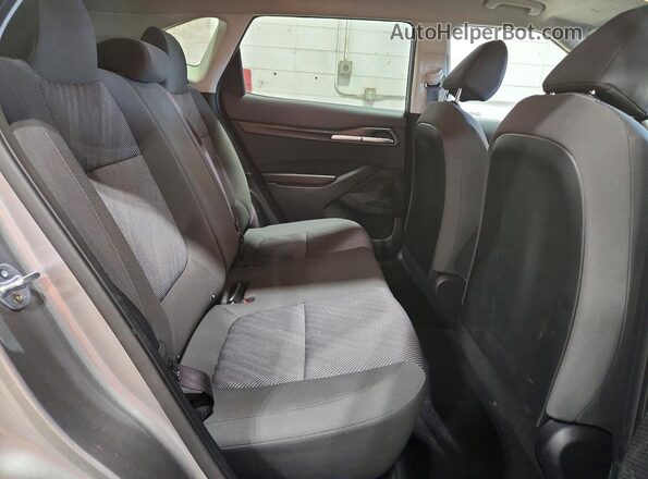 KNDEPCAA7P7422410 2023 KIA SELTOS Серебряный Вид задней части салона