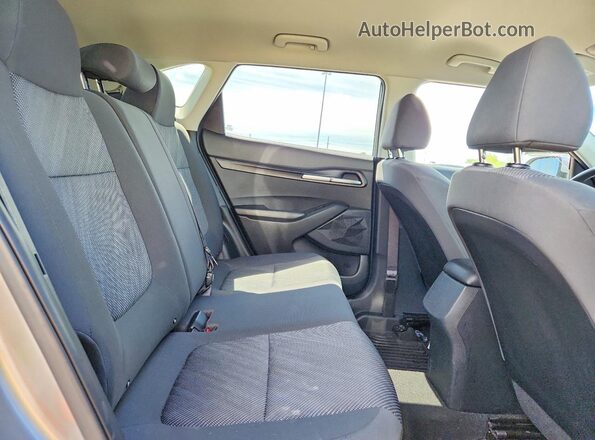 KNDEPCAAXP7409151 2023 KIA SELTOS Серебряный Вид задней части салона