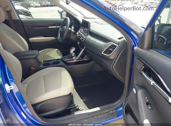 KNDETCA2XM7203294 2021 KIA SELTOS Blue Widok wnętrza z przodu