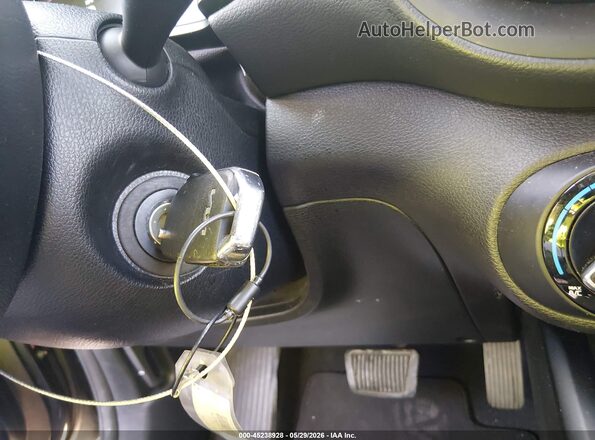 KNDJ23AU3R7911039 2024 KIA SOUL Серый Вид панели приборов