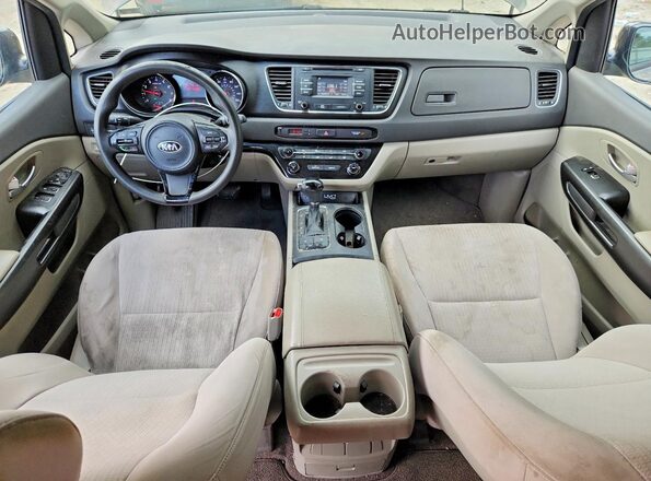 KNDMB5C10G6165972 2016 KIA SEDONA Brown Widok deski rozdzielczej