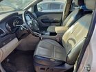 2017 Kia Sedona Lx Silver vin: KNDMB5C10H6246083