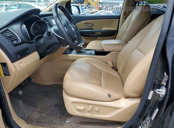 KNDMB5C11G6102346 2016 KIA SEDONA Black Widok wnętrza z przodu