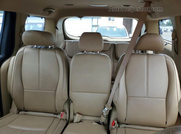 KNDMB5C11G6102346 2016 KIA SEDONA Black Widok tylnych siedzeń