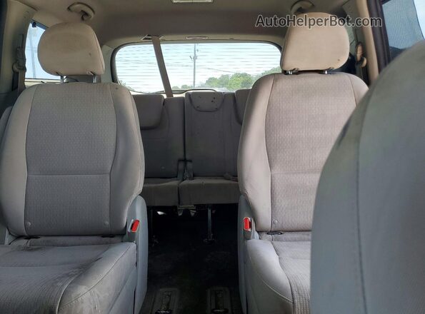 KNDMB5C11G6105666 2016 KIA SEDONA Серый Вид задних сидений