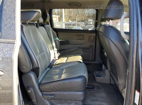 KNDMB5C11G6215875 2016 KIA SEDONA Gray Вид задньої частини салону
