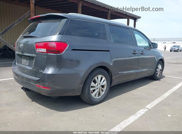 KNDMB5C11H6245072 2017 KIA SEDONA Gray Задня права чверть