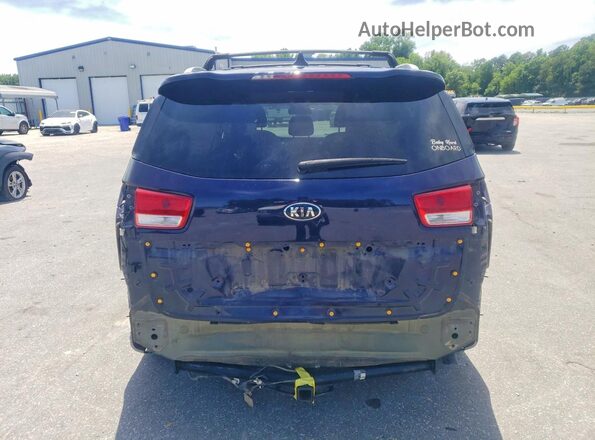 KNDMB5C11J6410673 2018 KIA SEDONA Blue Widok z tyłu