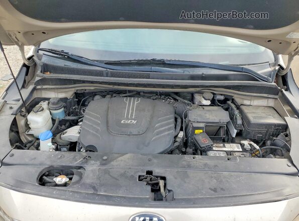 KNDMB5C12H6284737 2017 KIA SEDONA Золотой Вид подкапотного пространства