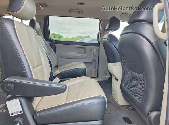 KNDMB5C12L6578194 2020 KIA SEDONA White Вид задніх сидінь