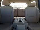 2017 Kia Sedona Lx Серебряный vin: KNDMB5C13H6227138