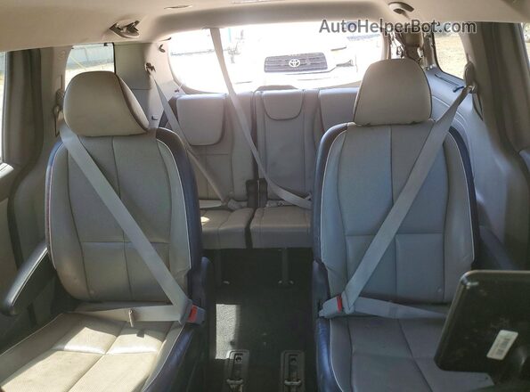 KNDMB5C13K6534204 2019 KIA SEDONA Silver Вид задніх сидінь