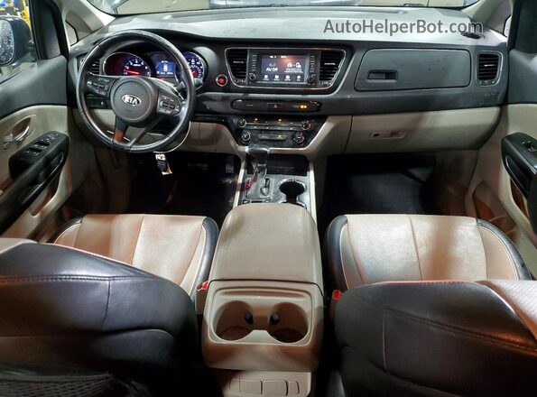 KNDMB5C13M6674174 2021 KIA SEDONA Gray Vista del salpicadero