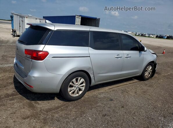 KNDMB5C14H6227293 2017 KIA SEDONA Silver Задня права чверть