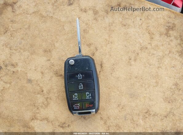 KNDMB5C16G6099654 2016 KIA SEDONA Серебряный Вид панели приборов