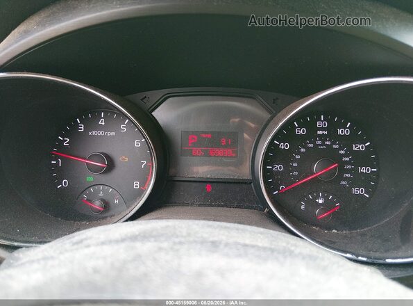 KNDMB5C16G6133818 2016 KIA SEDONA Black უკანა სავარძლების ხედი