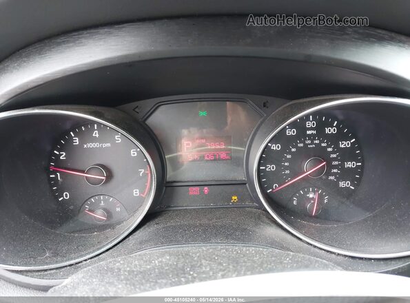 KNDMB5C16G6145242 2016 KIA SEDONA Burgundy Widok tylnych siedzeń