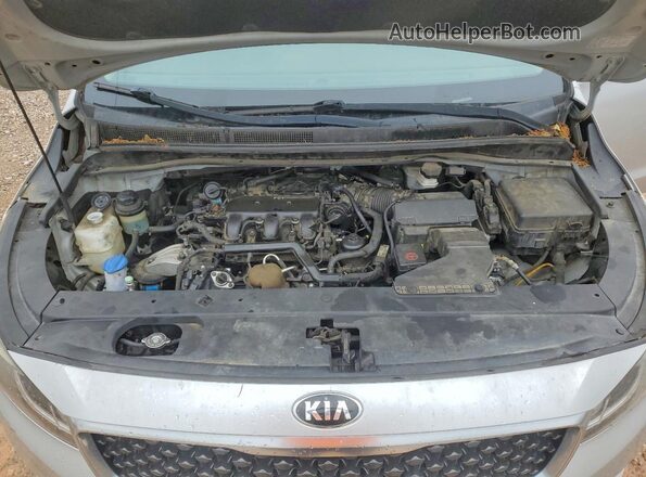 KNDMB5C16G6163238 2016 KIA SEDONA Silver Vista del compartimento del motor