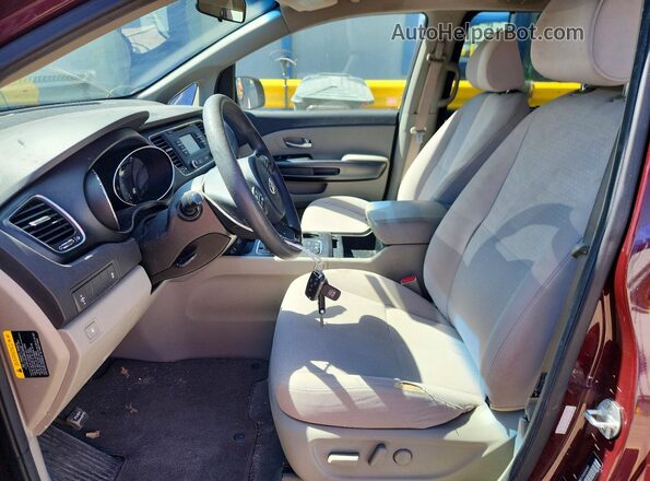 KNDMB5C16G6194943 2016 KIA SEDONA Темно-бордовый Вид салона спереди