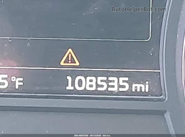 KNDMB5C16J6355637 2018 KIA SEDONA Silver 