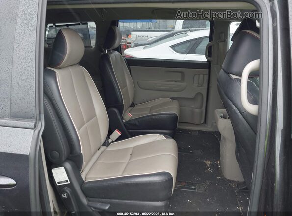 KNDMB5C16K6525772 2019 KIA SEDONA Black VIN sticker view