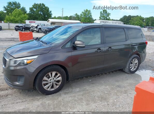 KNDMB5C17G6178685 2016 KIA SEDONA Коричневый Вид спереди