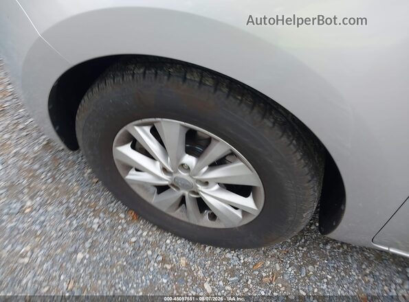 KNDMB5C17H6229846 2017 KIA SEDONA Silver Вид щитка приладів