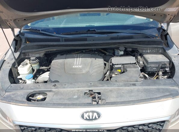 KNDMB5C18G6211807 2016 KIA SEDONA Beige უკანა ხედი