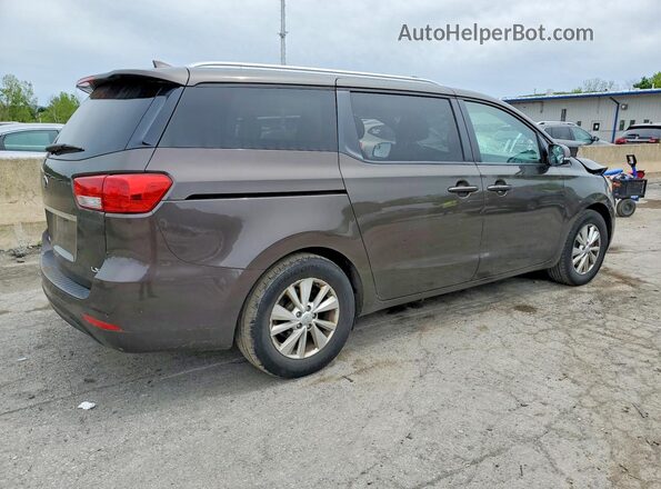 KNDMB5C19H6336302 2017 KIA SEDONA Коричневый Задняя правая четверть