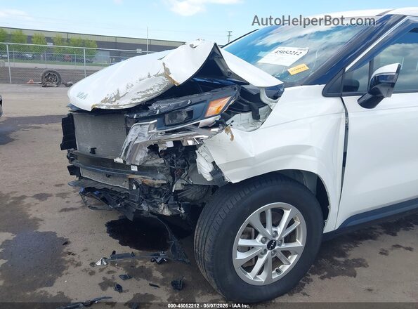 KNDNB4H30P6194963 2023 KIA CARNIVAL MPV Белый Вид спереди